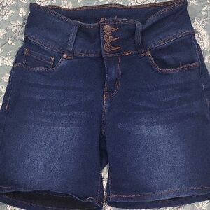 BAMBOO Blue Jean Shorts with Stretch Blend and Frayed Hem